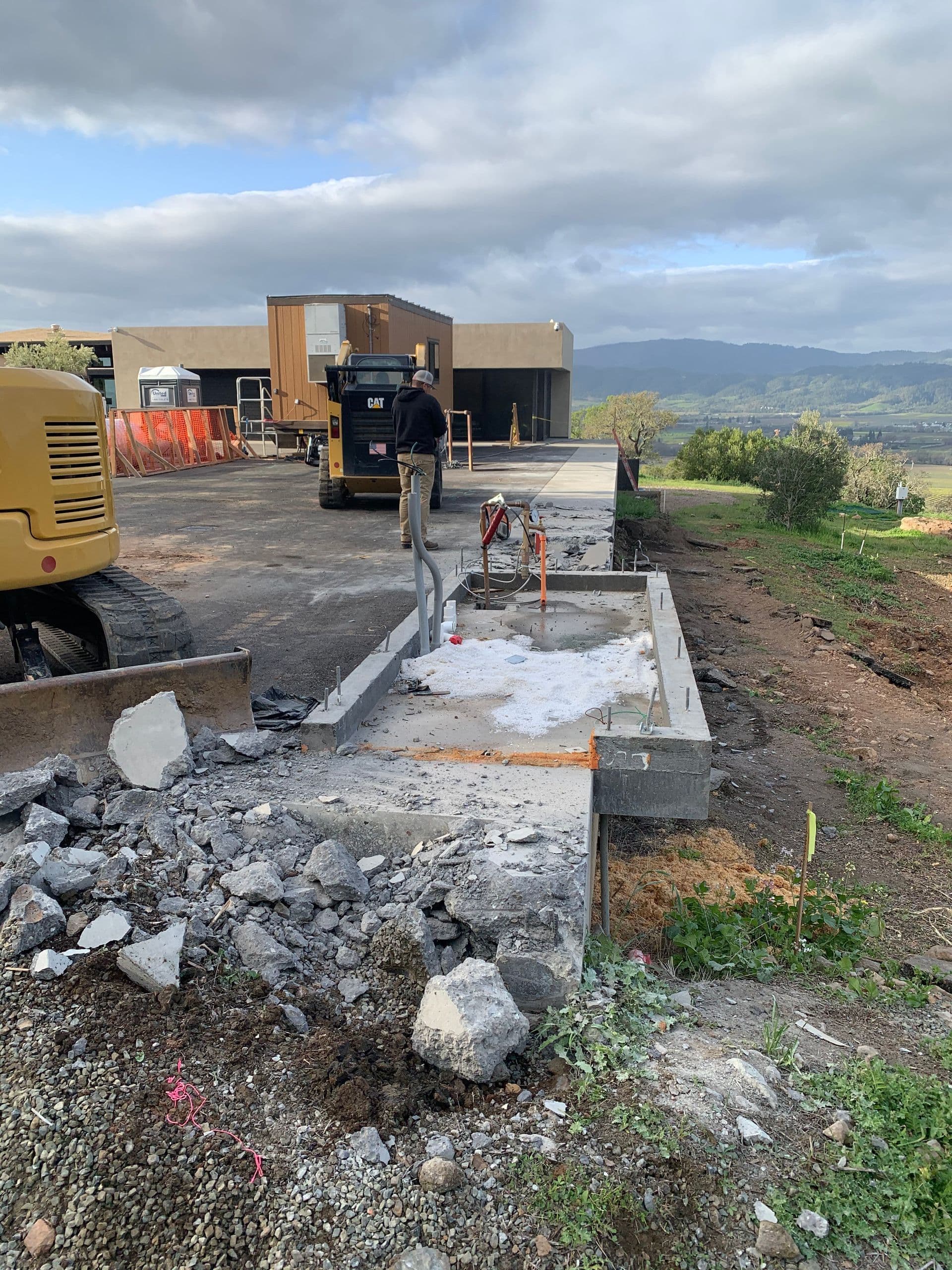Concrete wall demolition